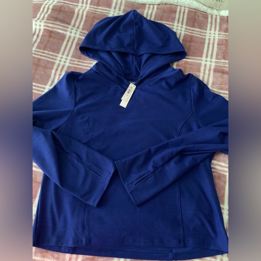 Cropped hoodie